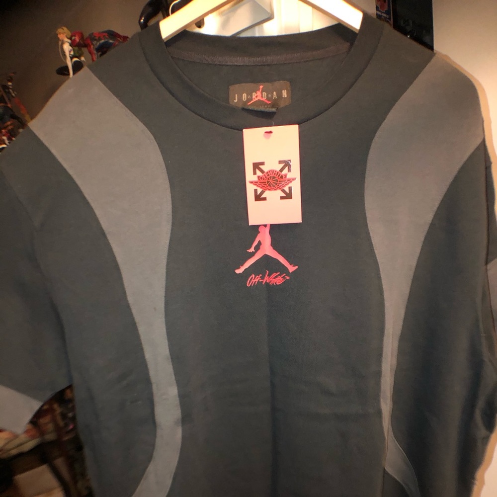 Official Off-White x Jordan Collection Tee
